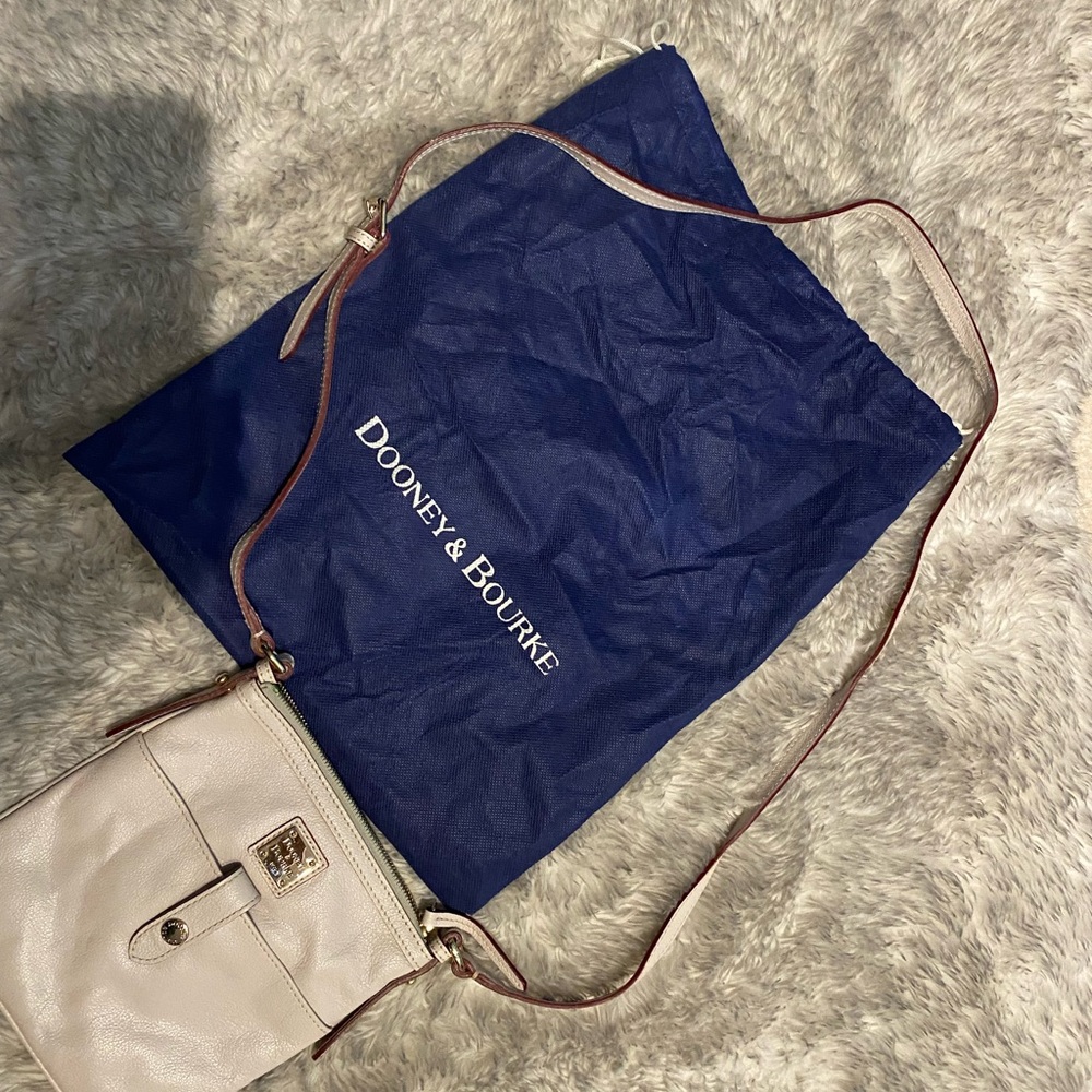 Dooney & Bourke Light Crossbody Bag